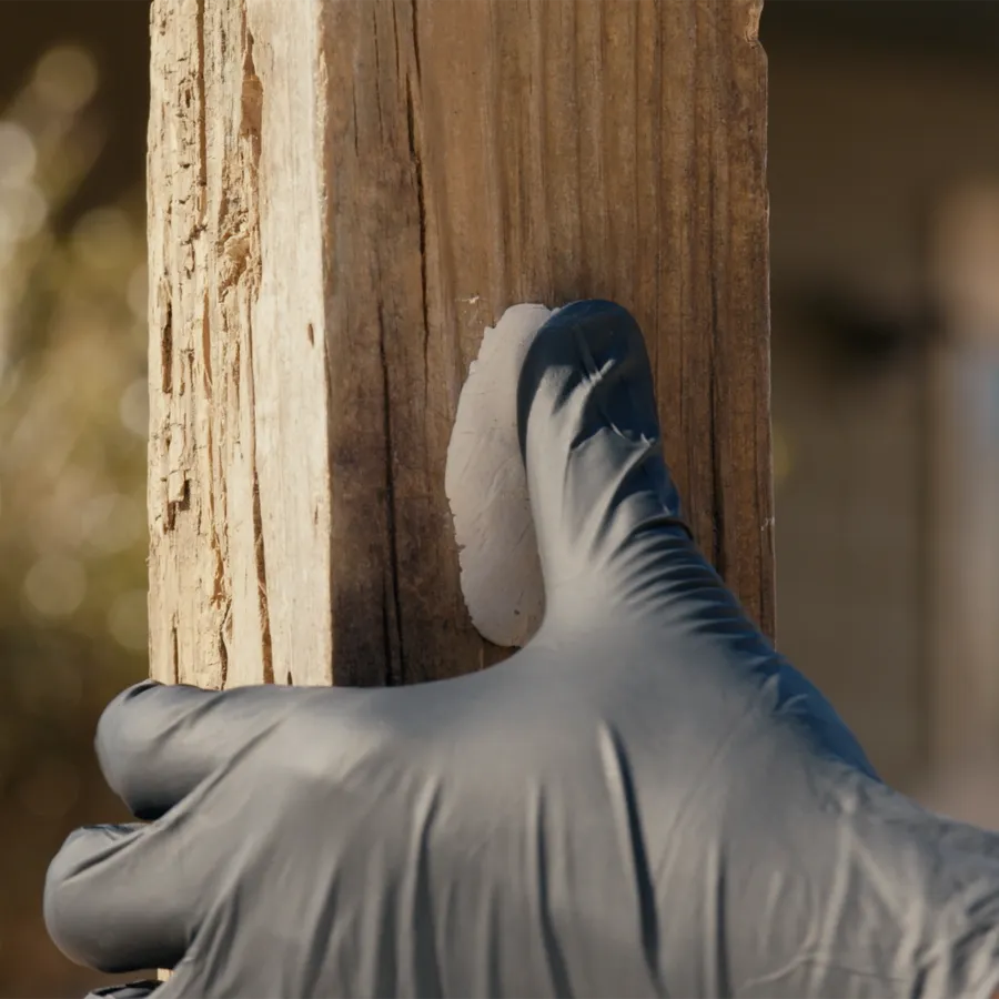 a person wearing a blue headband